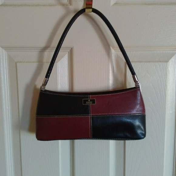 Handbags - Black and maroon purse